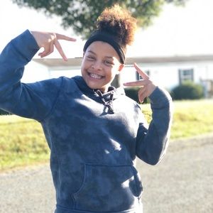 Meet your Posher, Aykerquiaa